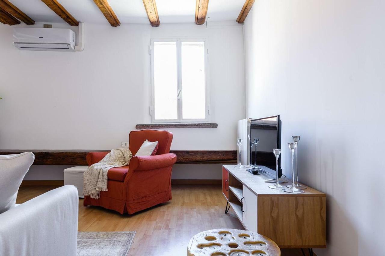 Altido Cozy Apt For 4 Close To Basilica Di Sant'Ambrogio Μιλάνο Εξωτερικό φωτογραφία
